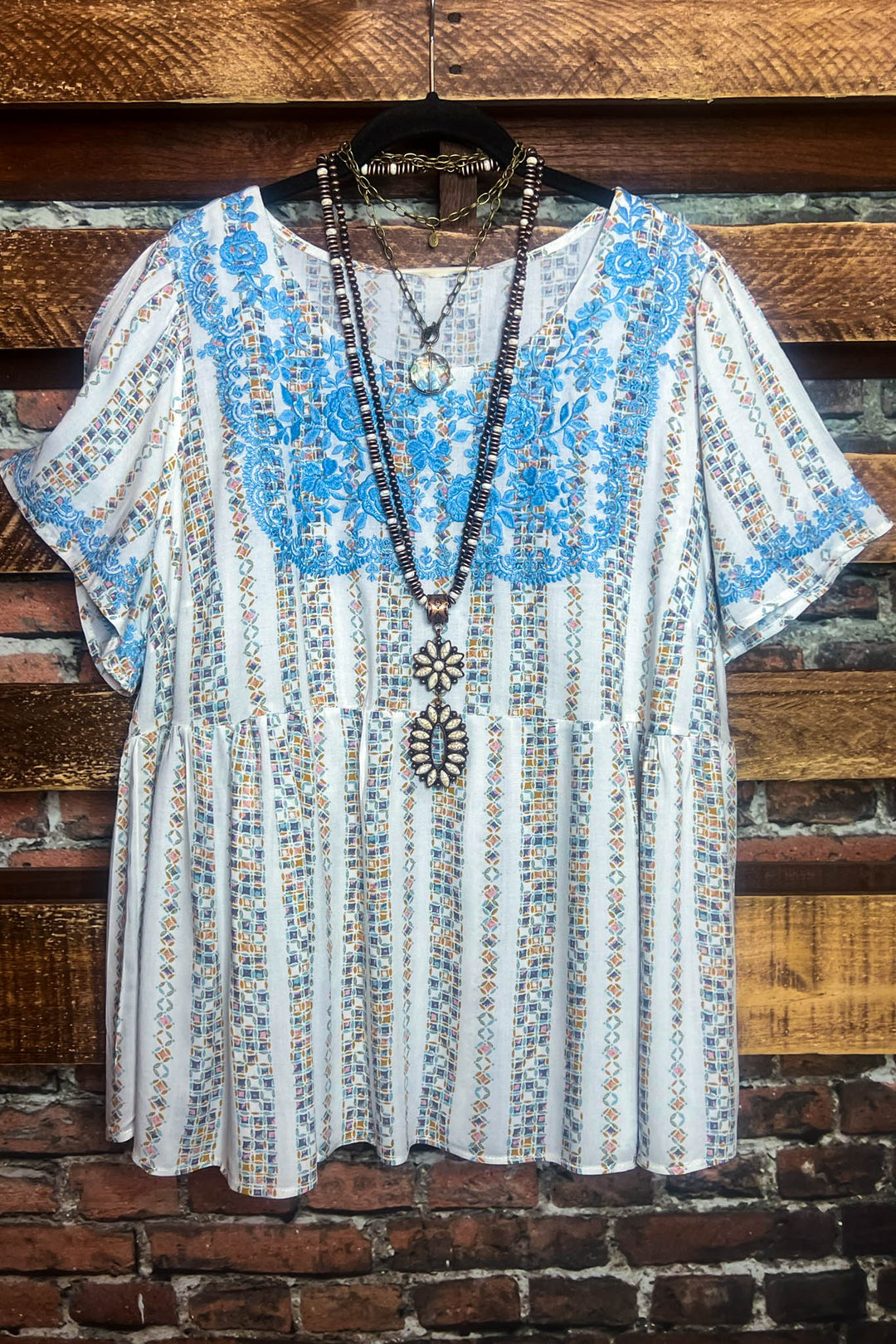 Sweet As Candy Floral Blouse in Ivory ------------Sale