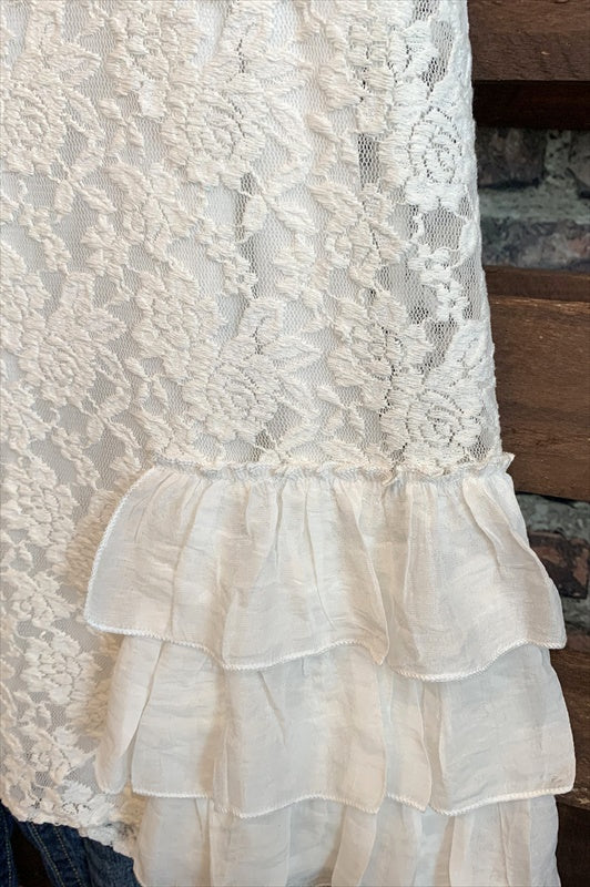 LACE LAYERING DRESS IN WHITE