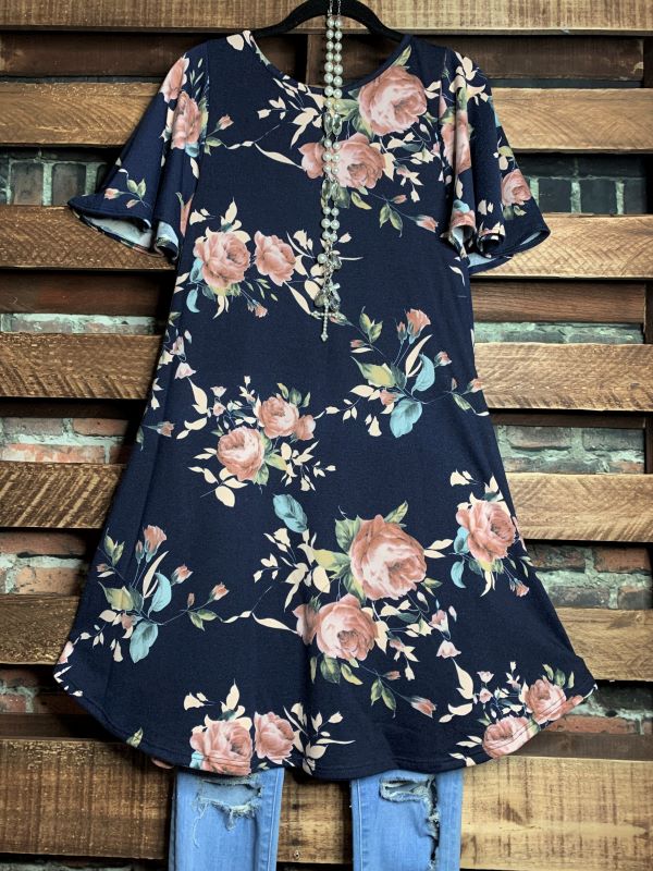 16-20 NAVY GARDEN TUNIC FLORAL PRINT---------SALE
