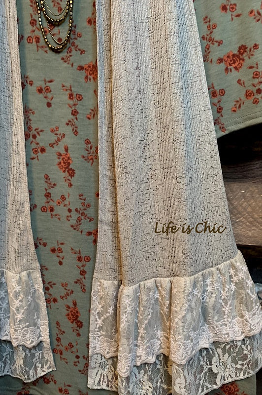A PERFECT WISH FLORAL DRESS TUNIC 3Q SLEEVE IN OLIVE---------SALE