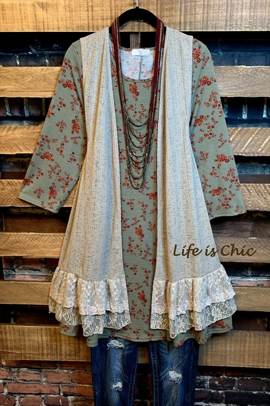 A PERFECT WISH FLORAL DRESS TUNIC 3Q SLEEVE IN OLIVE---------SALE