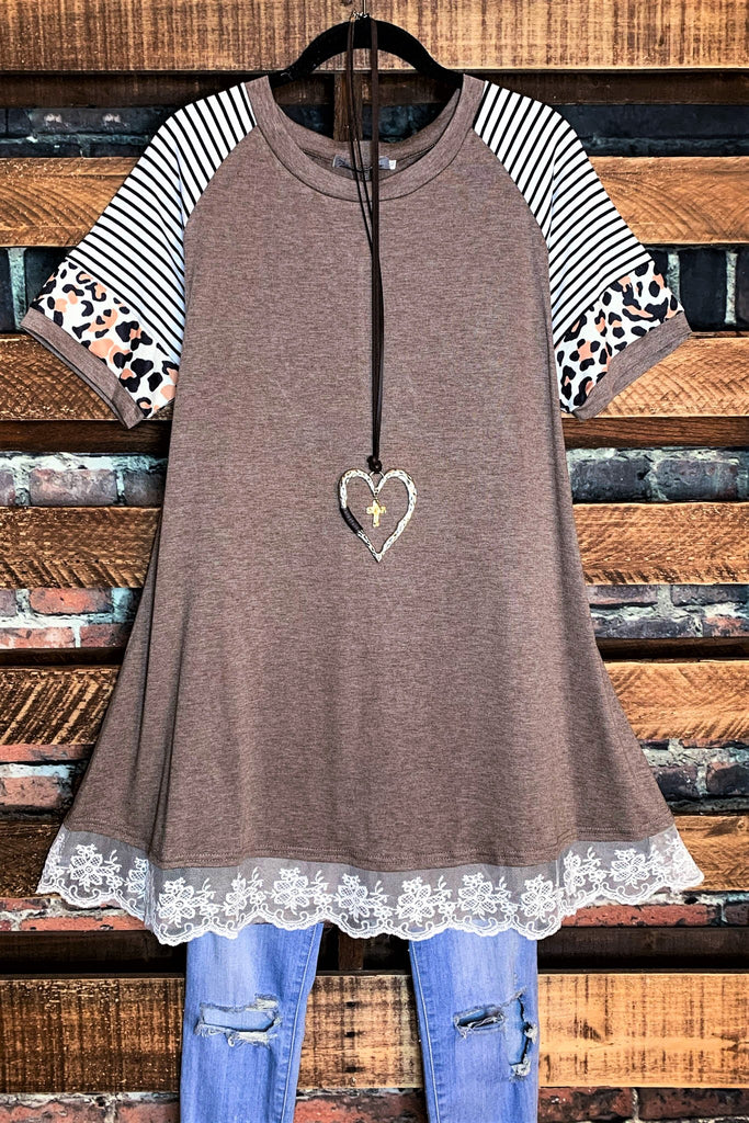 A Love So Sweet T-Tunic in Mocha------------SALE