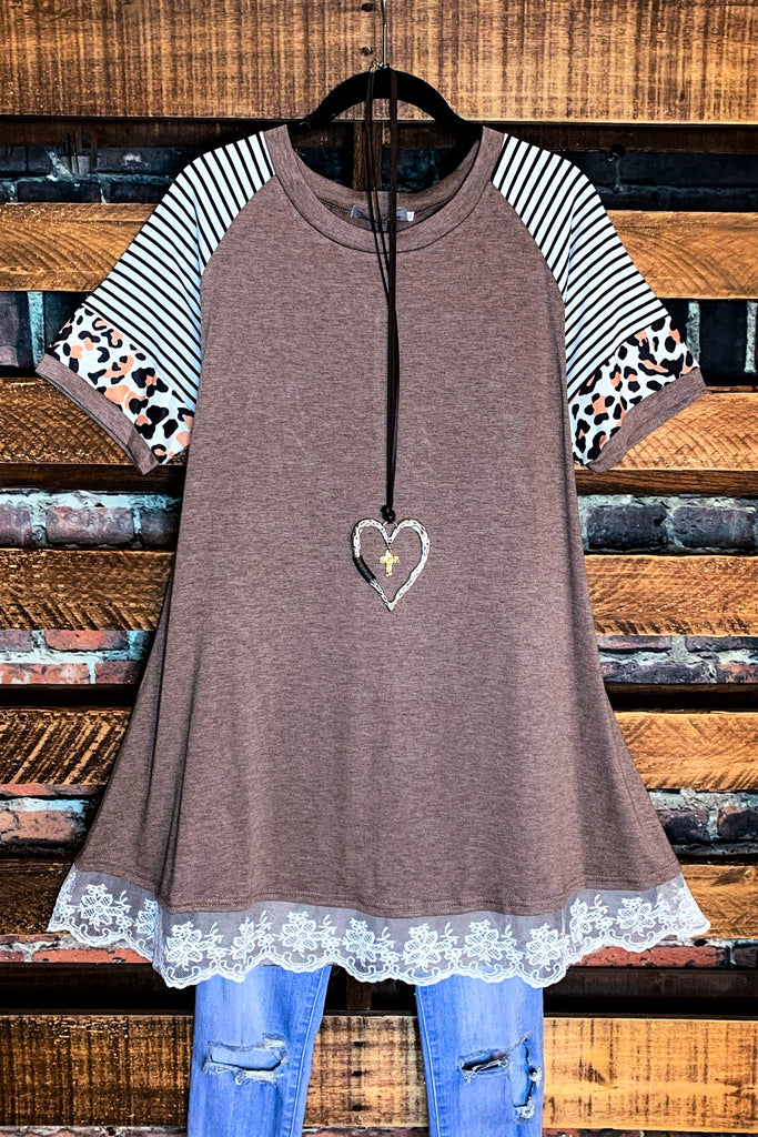 A Love So Sweet T-Tunic in Mocha------------SALE