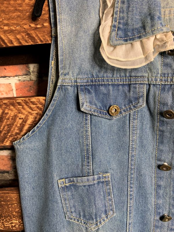 ( Small to 2X ) DENIM RUFFLE VEST---------------SALE