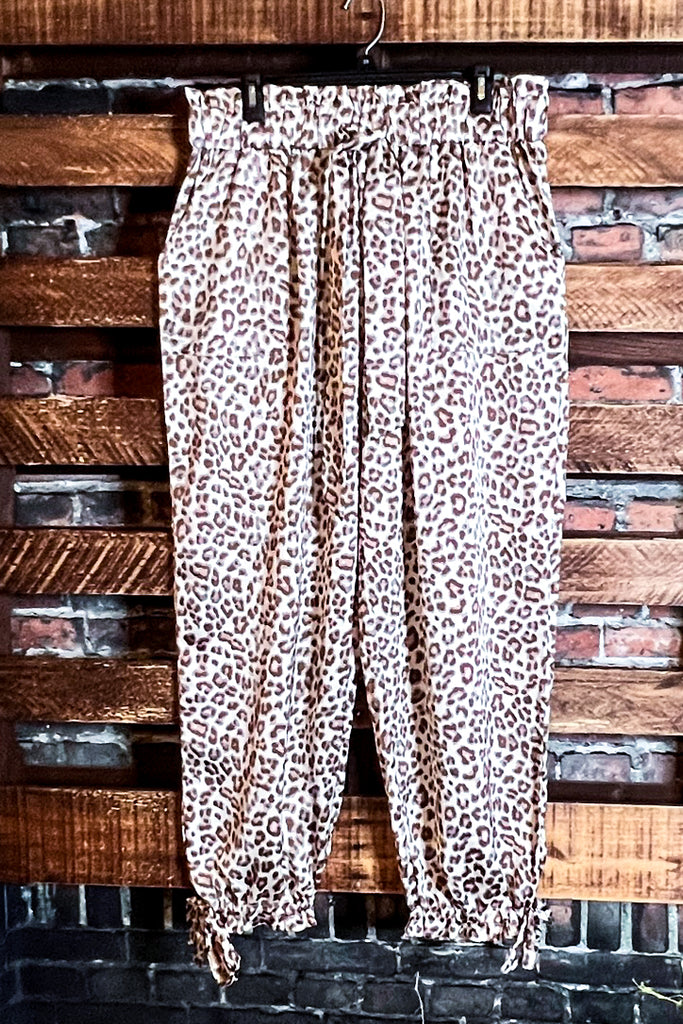 LOOKING GOOD TIMELESS SATIN LEOPARD PRINT PLUS SIZE PANTS