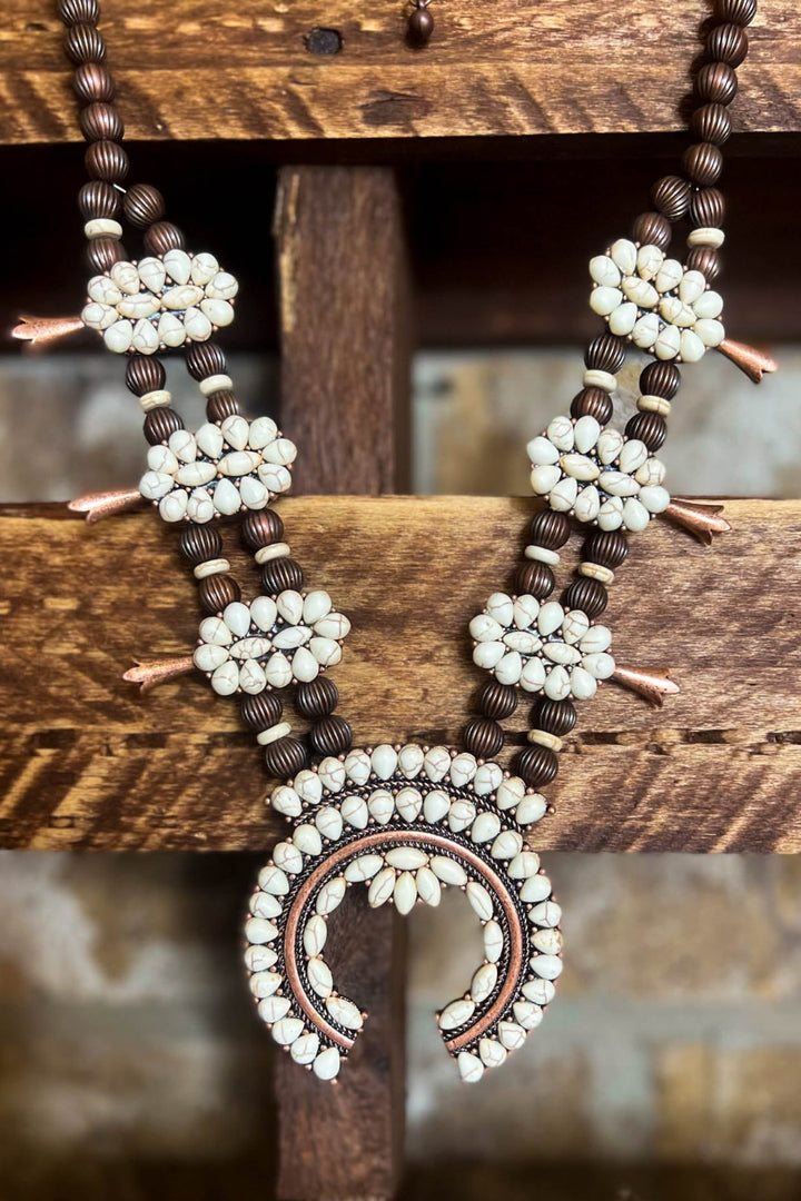 Canyon Mystic Moon Ivory Set Necklace