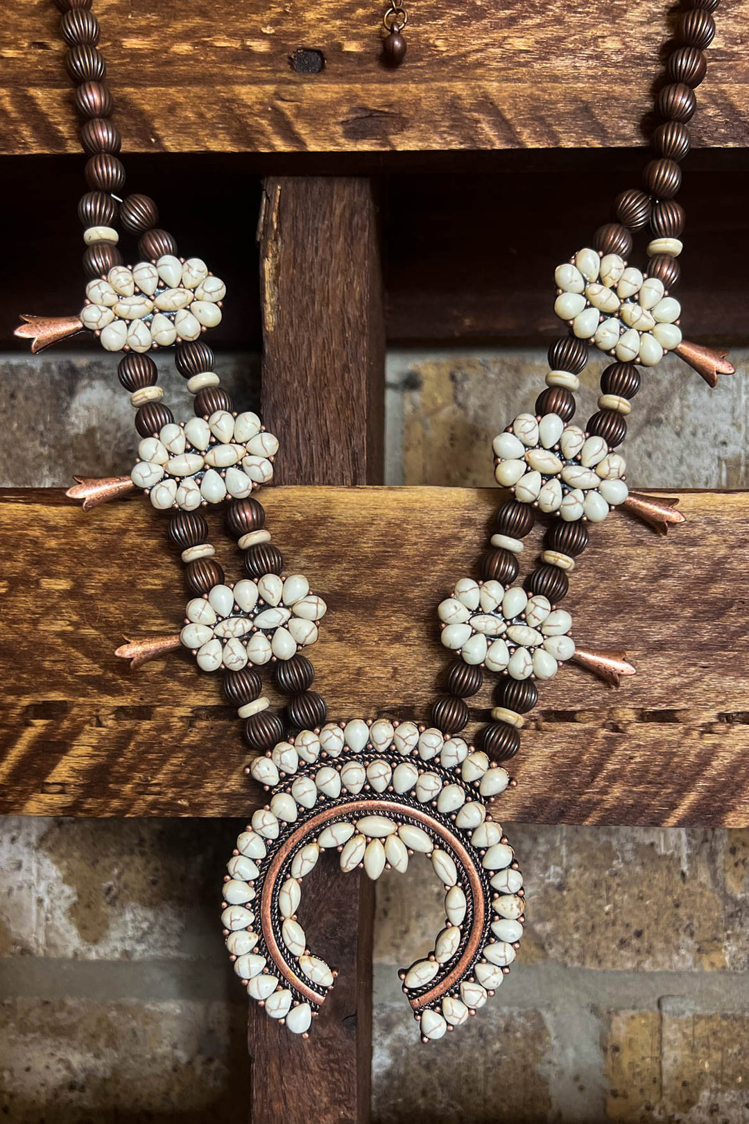 Canyon Mystic Moon Ivory Set Necklace