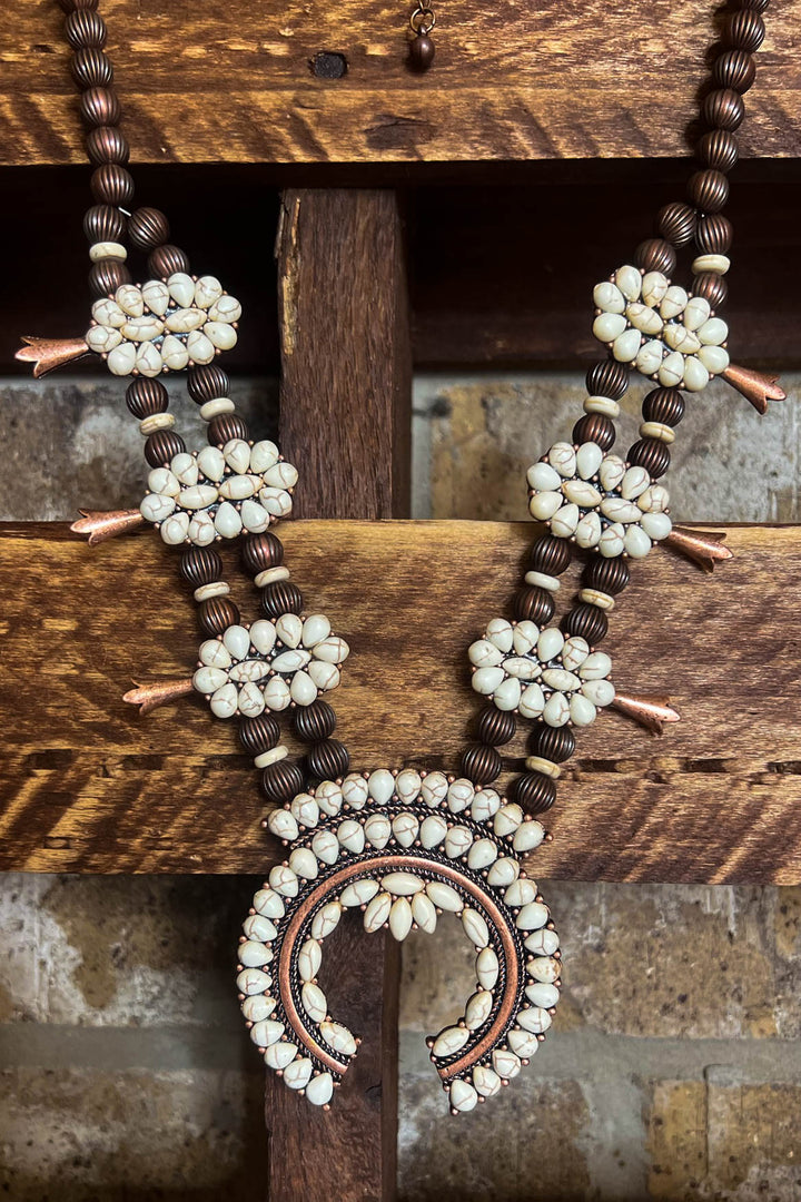 Canyon Mystic Moon Ivory Set Necklace