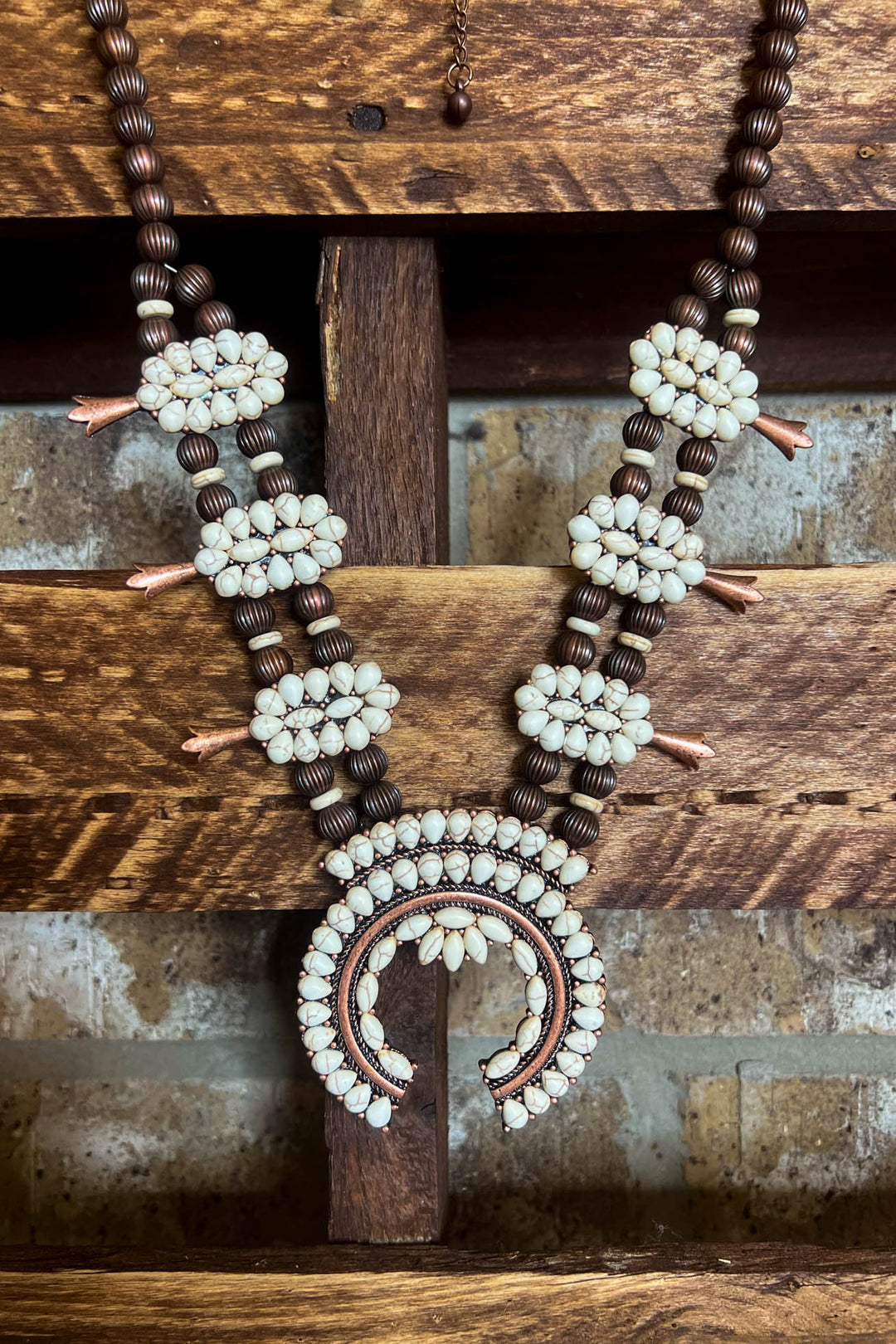 Canyon Mystic Moon Ivory Set Necklace