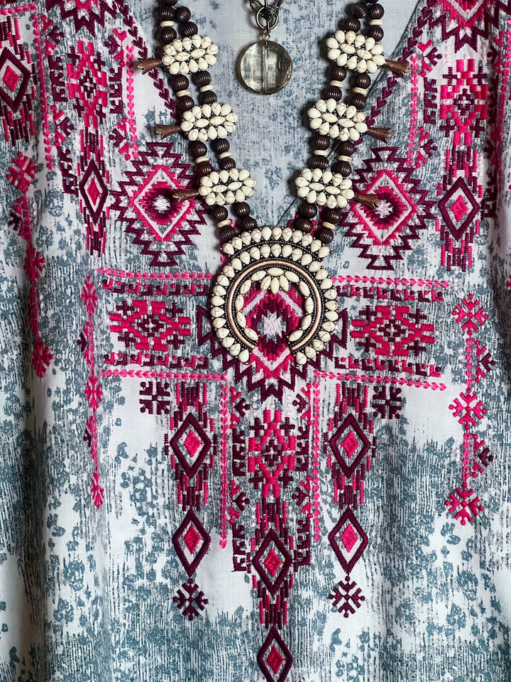 Without Worry Tunic Gray & Magenta