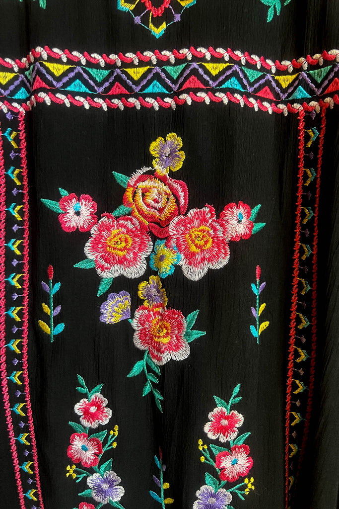 CREATIVE DREAMER EMBROIDERED PONCHO TUNIC IN BLACK