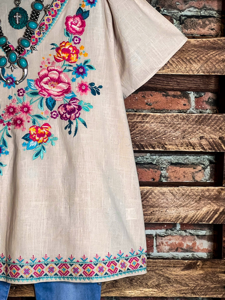 6-24 SIZE - Natural 100% Cotton Floral Embroidered Top--------SALE