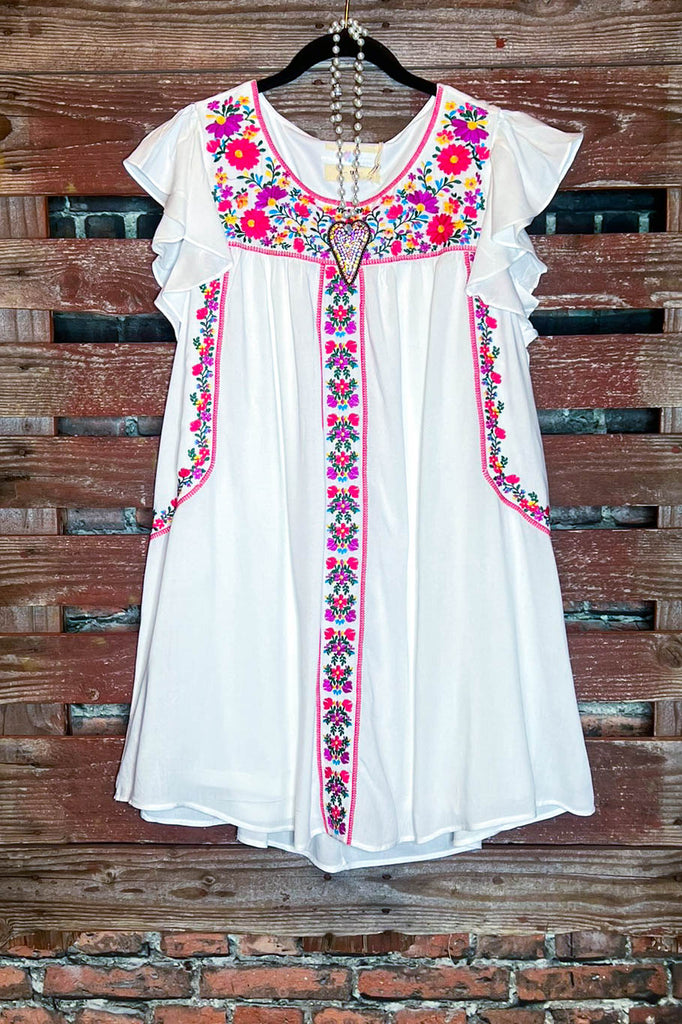 GRACEFUL DARLING EMBROIDERED FLORAL DRESS IN IVORY