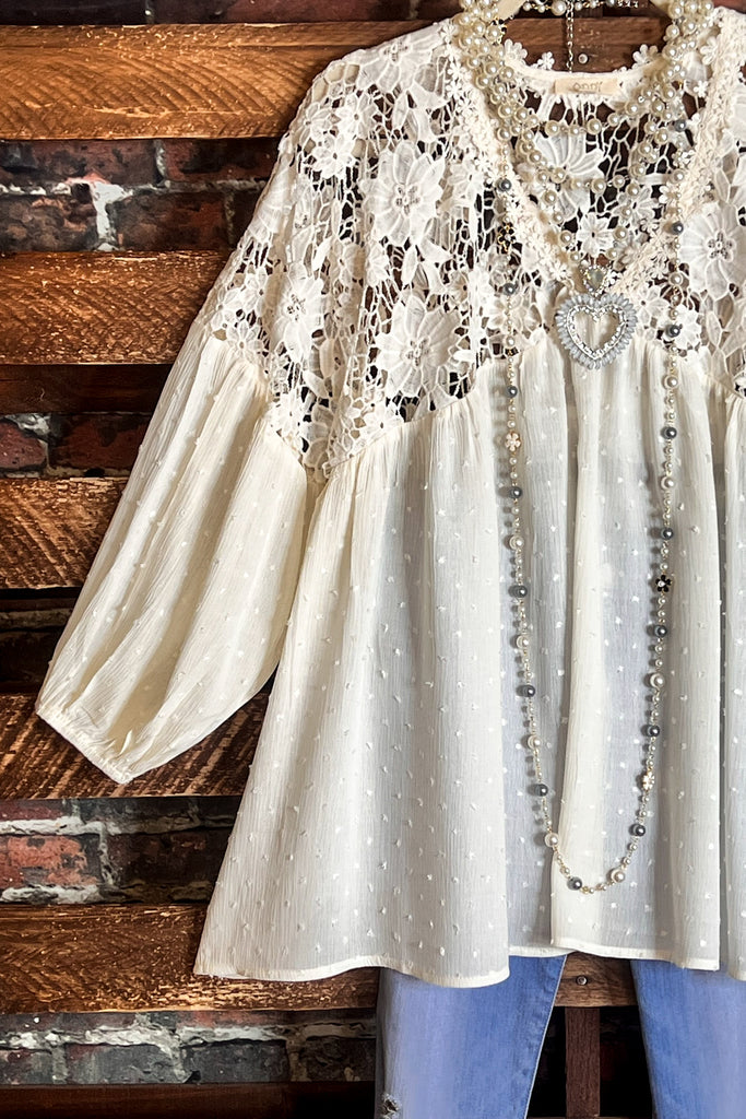 Darling Love Of Life Lace Blouse in Off White