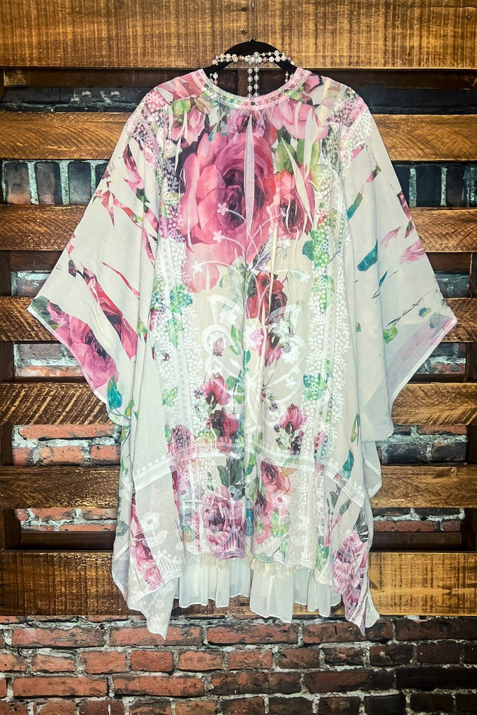 PRECIOUS LOVE VINTAGE INSPIRED OVERSIZED KIMONO MULTI-COLOR