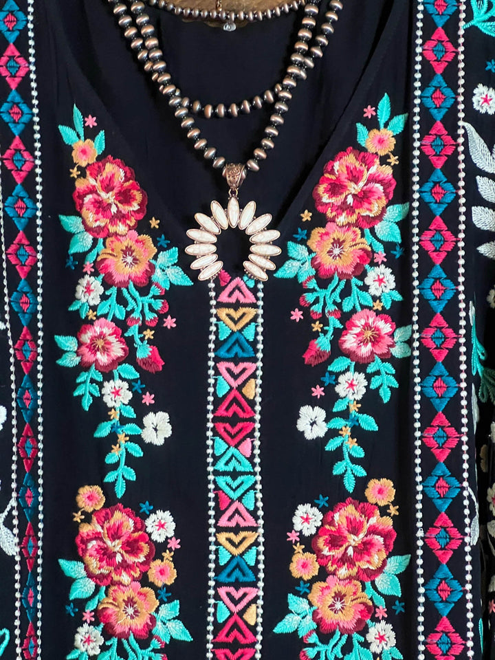 6-12 SIZE - EMBROIDERED TOP IN BLACK--------SALE