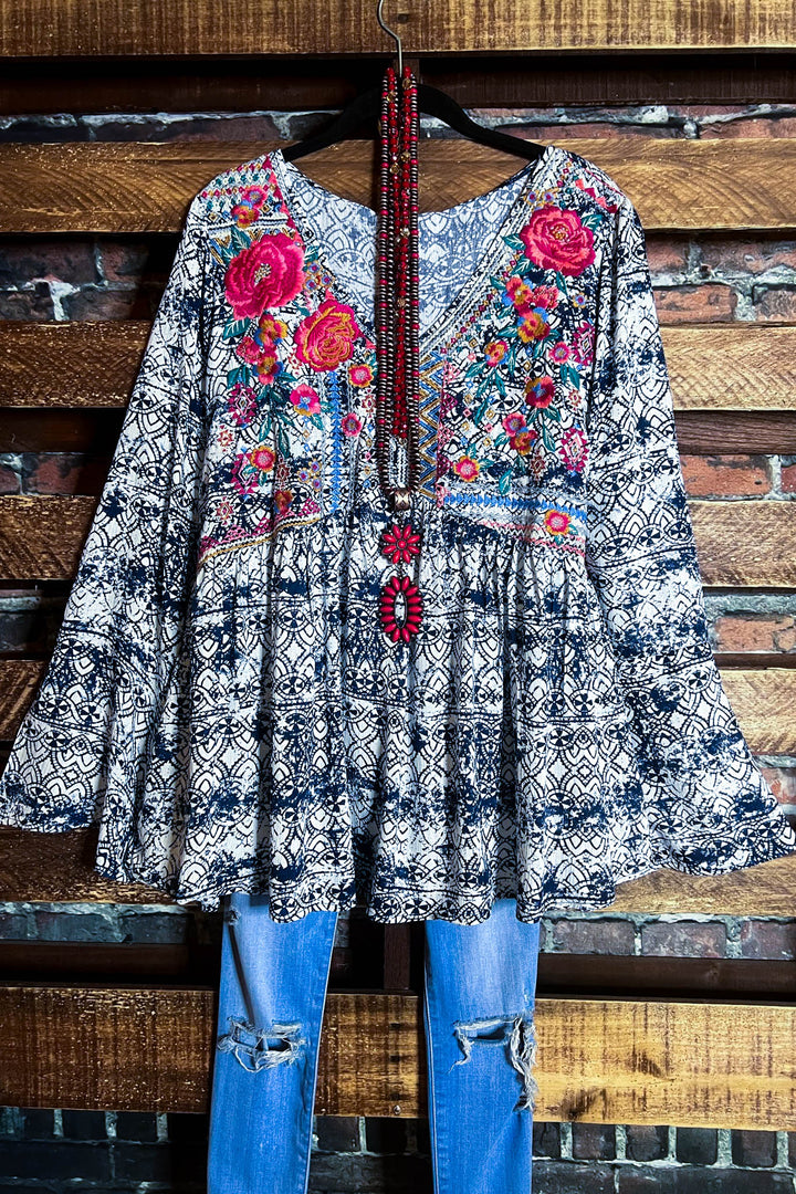 MORNING MUSE NAVY PRINT & IVORY EMBROIDERED TOP