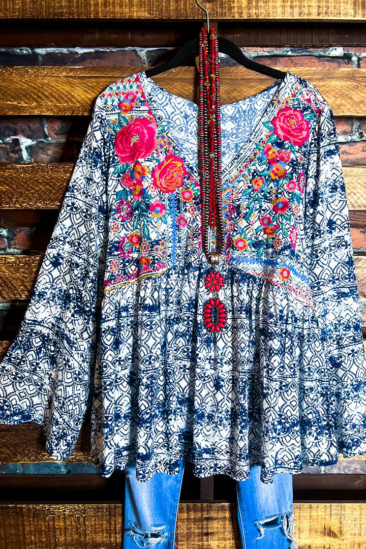 MORNING MUSE NAVY PRINT & IVORY EMBROIDERED TOP