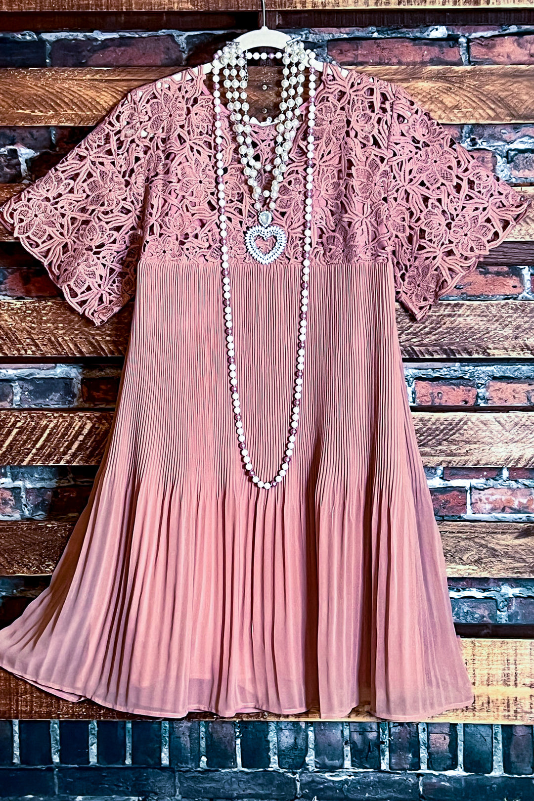 14-16 SIZE -  MAUVE PLEATED DRESS --------SALE