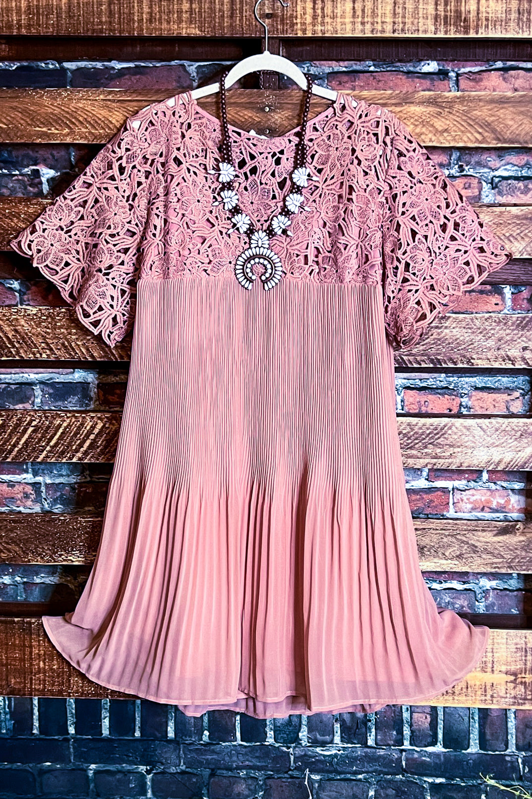 14-16 SIZE -  MAUVE PLEATED DRESS --------SALE