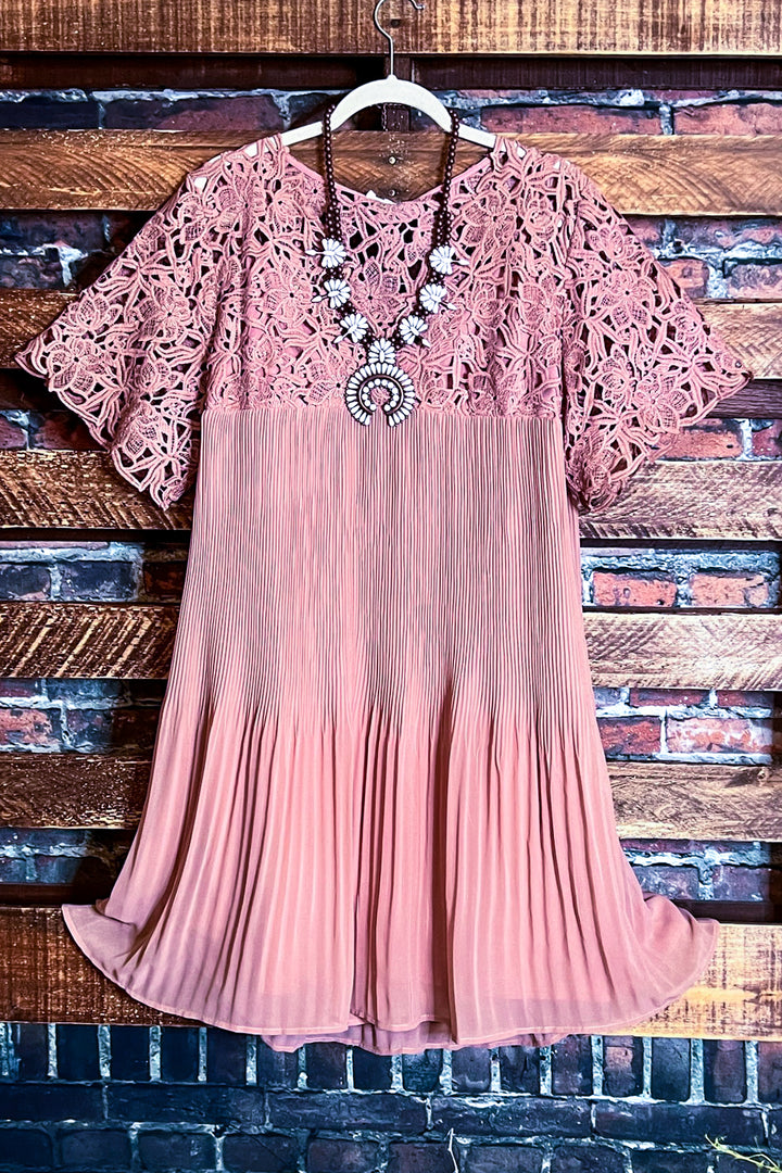 14-16 SIZE -  MAUVE PLEATED DRESS --------SALE