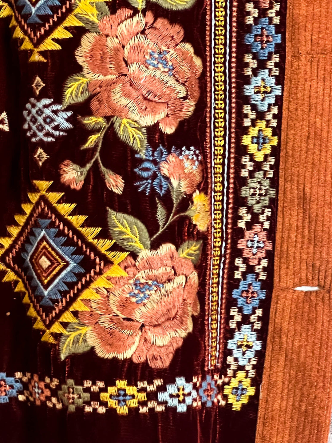 16-26  SIZE - VELVET & CORDUROY SHIRT-------SALE