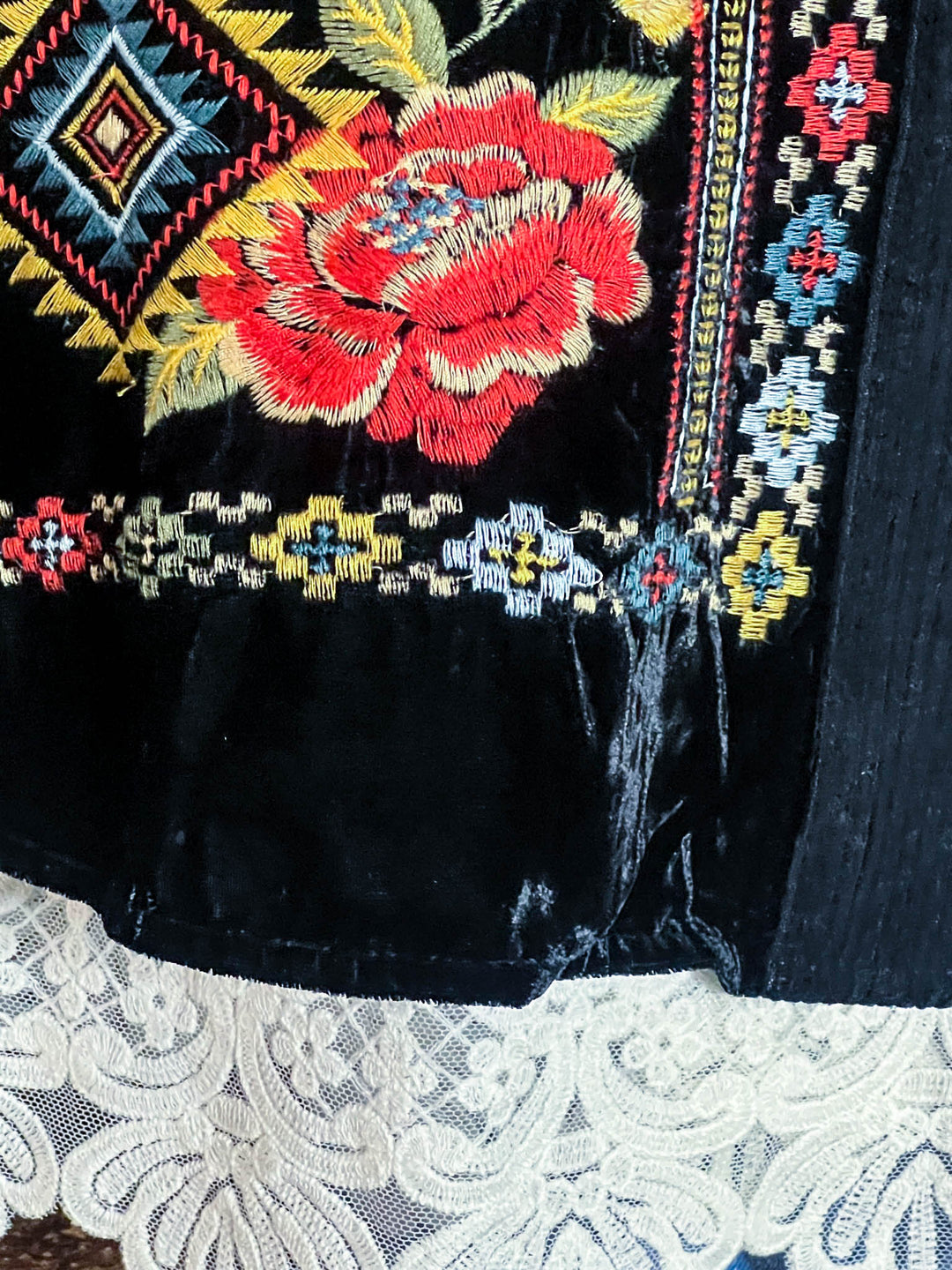 16-18 SIZE -VELVET & CORDUROY SHIRT-------SALE