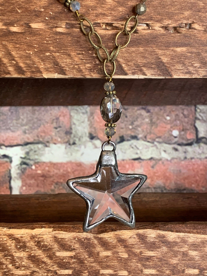 MY LUCKY NORTH STAR CRYSTAL NECKLACE