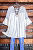 UNFORGETTABLE BEAUTY WHITE LACE TUNIC