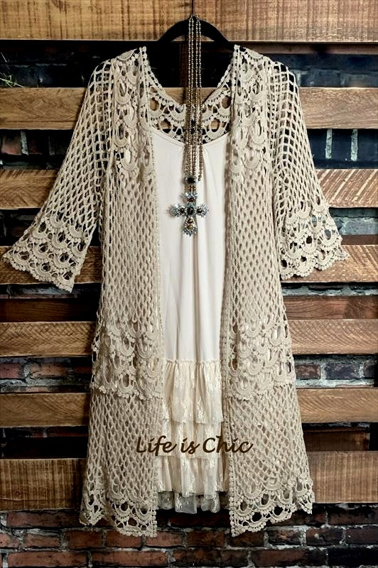 BOHEMIAN HEART VINTAGE INSPIRED CROCHET DUSTER CARDIGAN IN ASH MOCHA