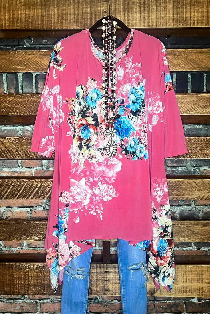 Floral Tunic 3X 4X 5X in Berry & Multi-Color --------- Sale
