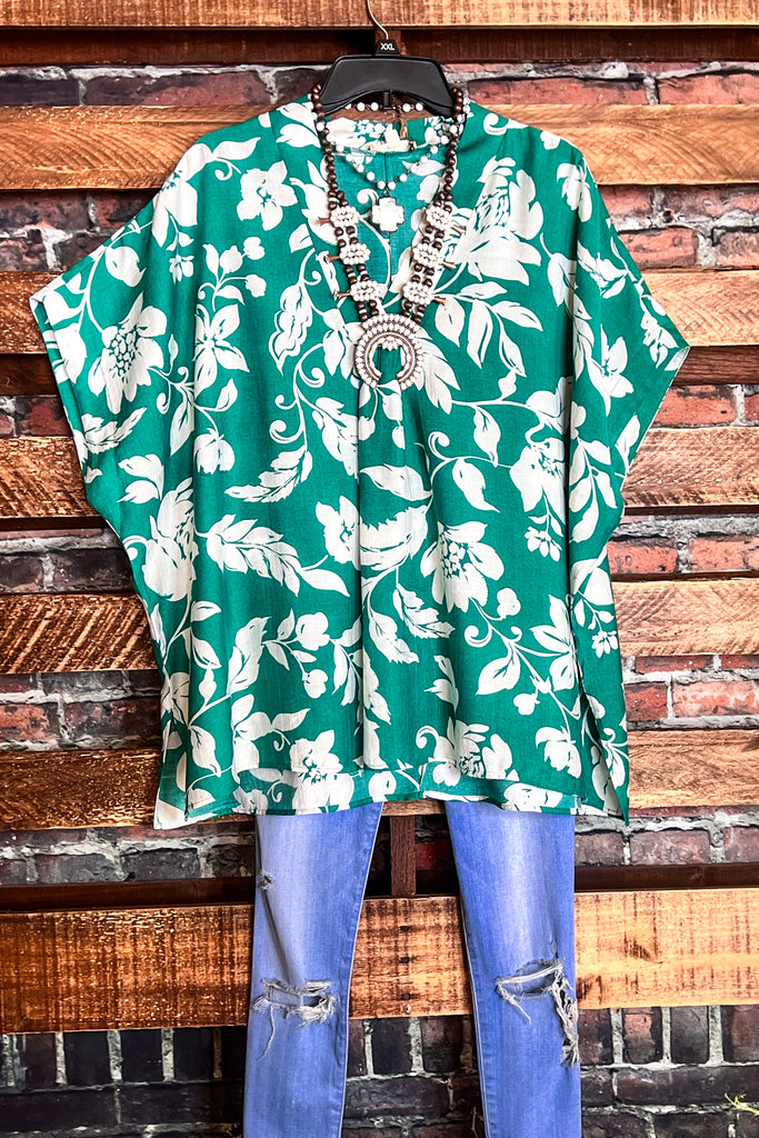 BLOUSE IN GREEN & WHITE------------SALE