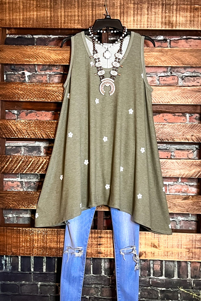 KEEP THINGS SIMPLE FLORAL SLEEVELESS TUNIC IN OLIVE