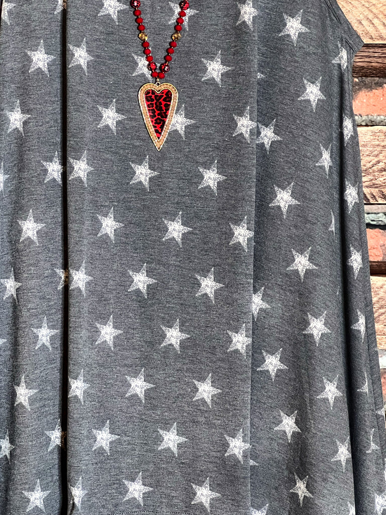 INFINITE DREAMS STARS PRINT SLEEVELESS TUNIC IN GRAY