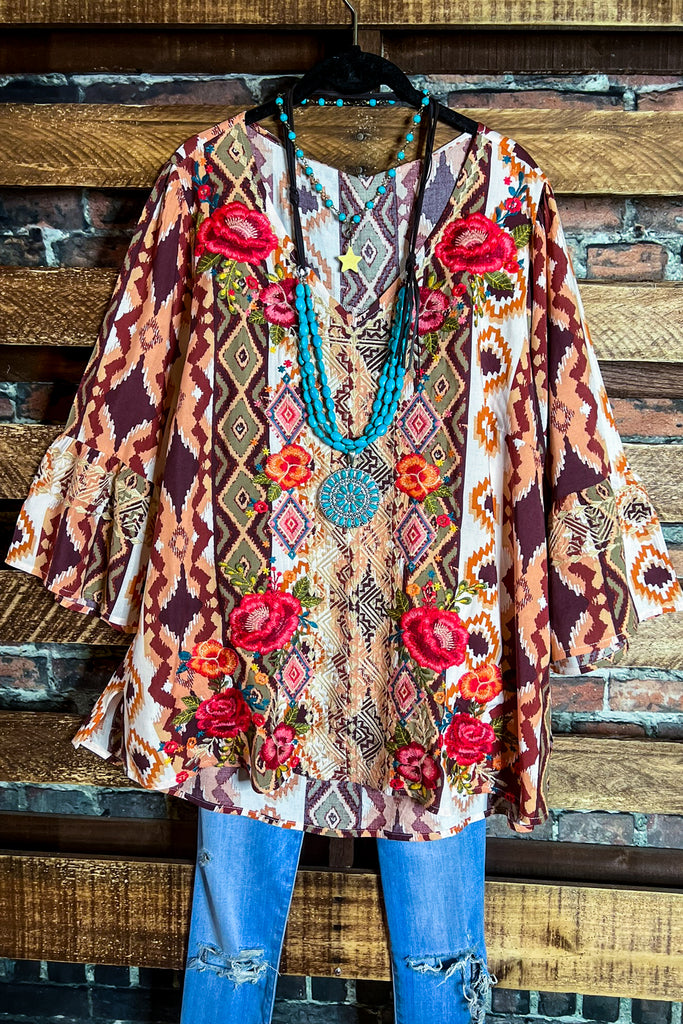 DESERT WILD ROSES EMBROIDERED TOP IN MULTI-COLOR