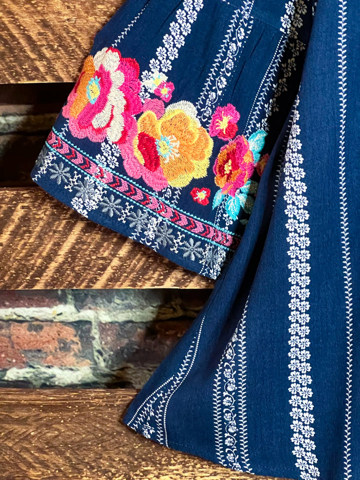 16-18 - SIZE - LOVE'S HIGHT HOPE NAVY EMBROIDERED TOP----------SALE