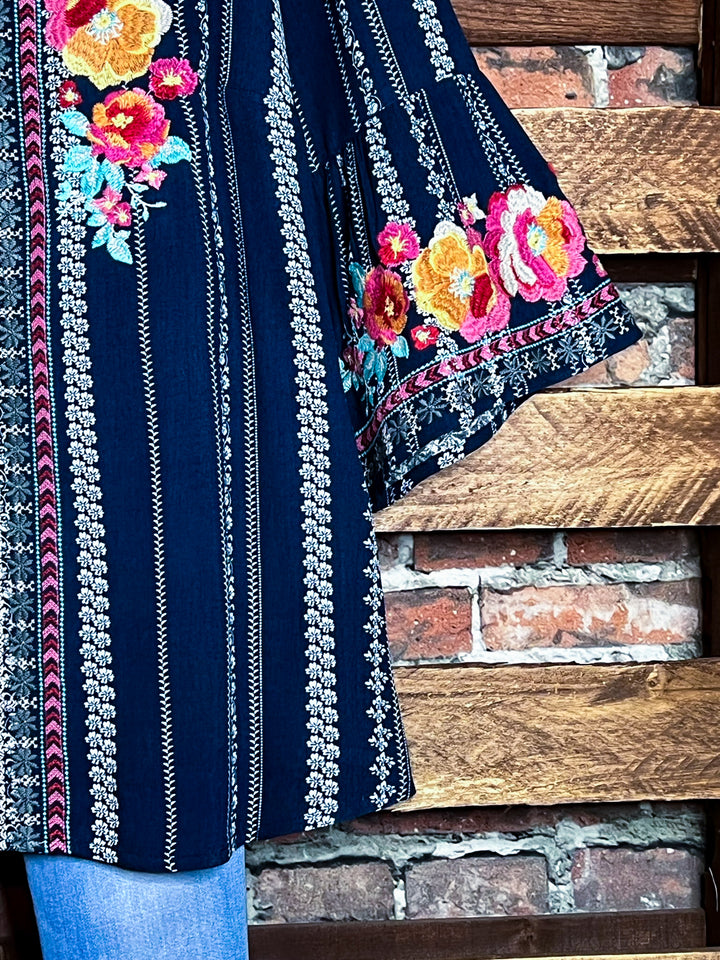 16-18 - SIZE - LOVE'S HIGHT HOPE NAVY EMBROIDERED TOP----------SALE