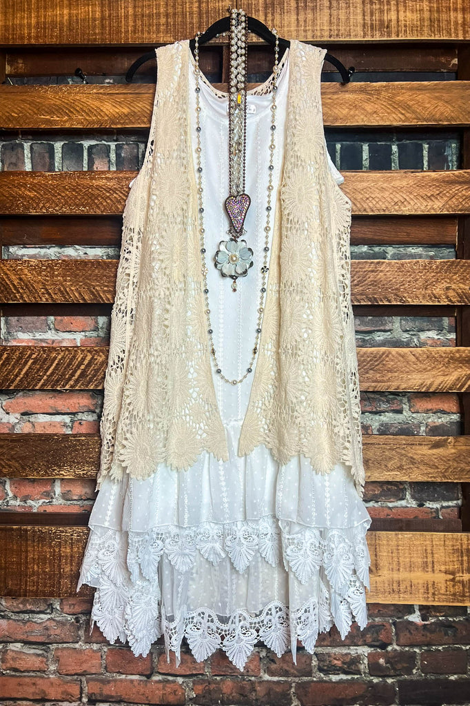 WHITE LACE MIDI DRESS------------------SALE