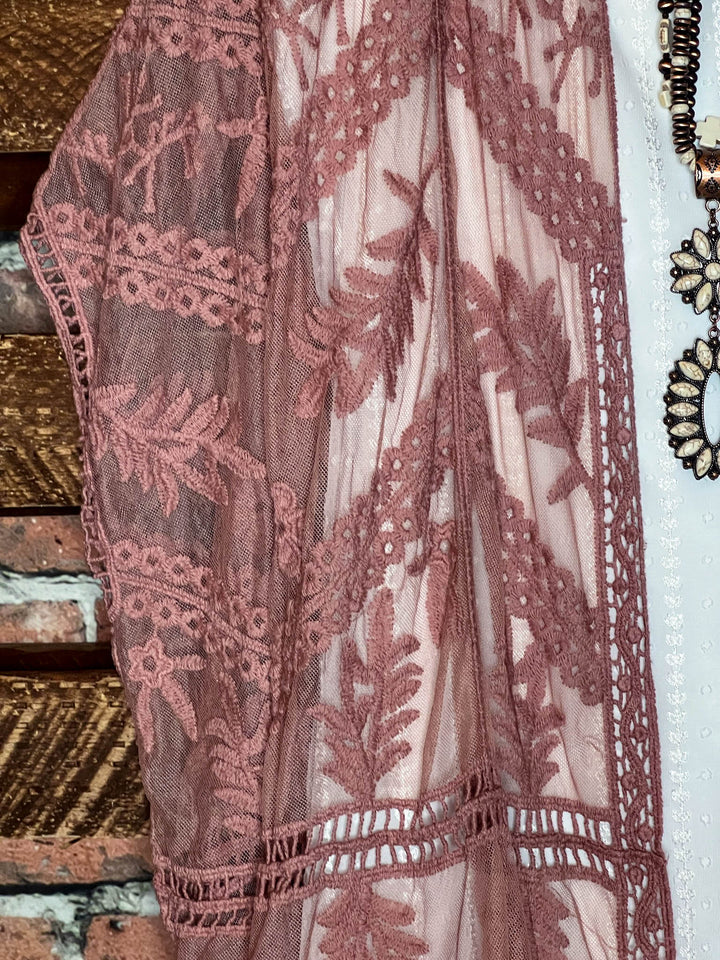 YOU'RE MY DREAM VINTAGE ROSE LACE DUSTER KIMONO