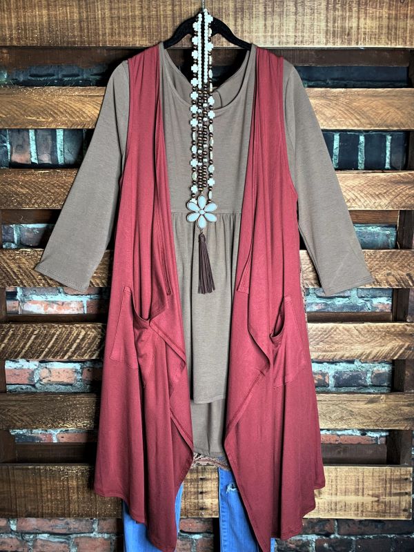 LACE VEST IN MARSALA-----------SALE
