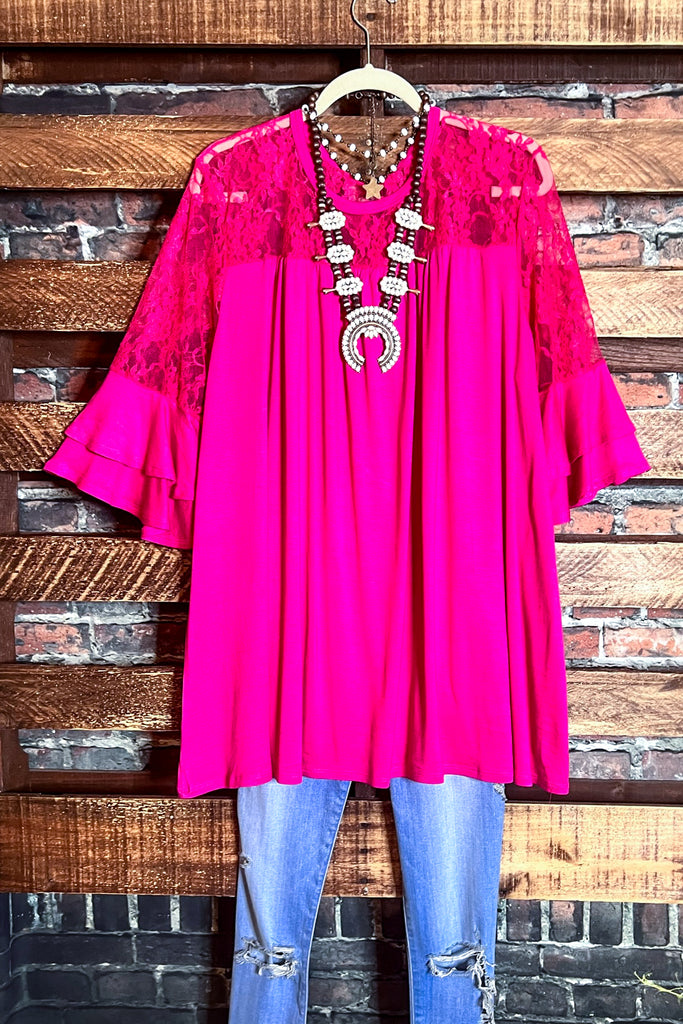 UNFORGETTABLE BEAUTY LACE TUNIC IN FUCHSIA