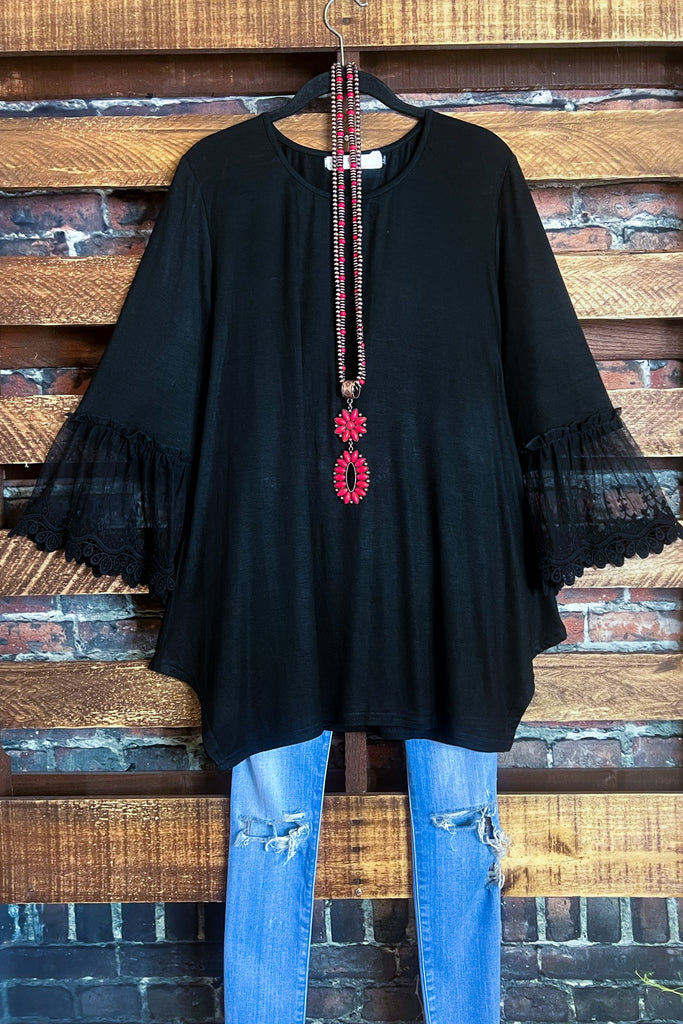 DARLING OF MINE LACE SLEEVE TOP IN BLACK