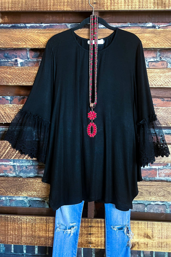 DARLING OF MINE LACE SLEEVE TOP IN BLACK
