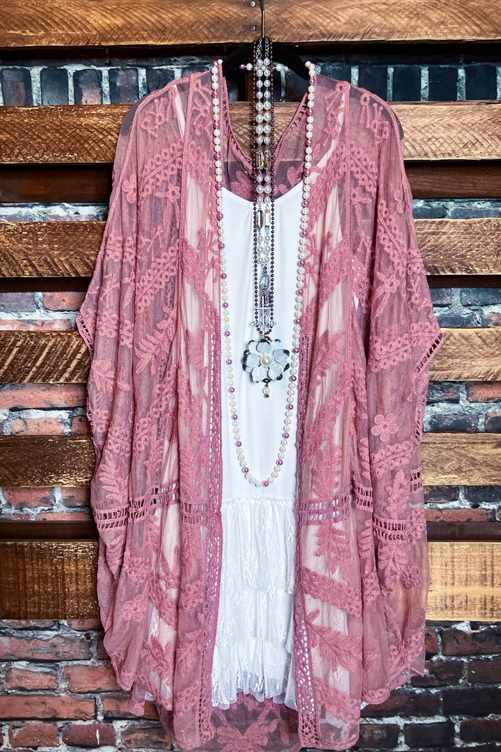 YOU'RE MY DREAM VINTAGE ROSE LACE DUSTER KIMONO