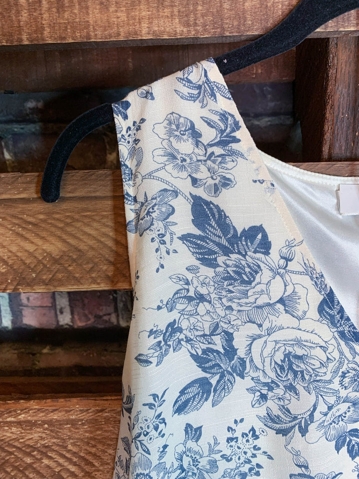 Dress In Beige & Blue 6-10 Size --------Sale