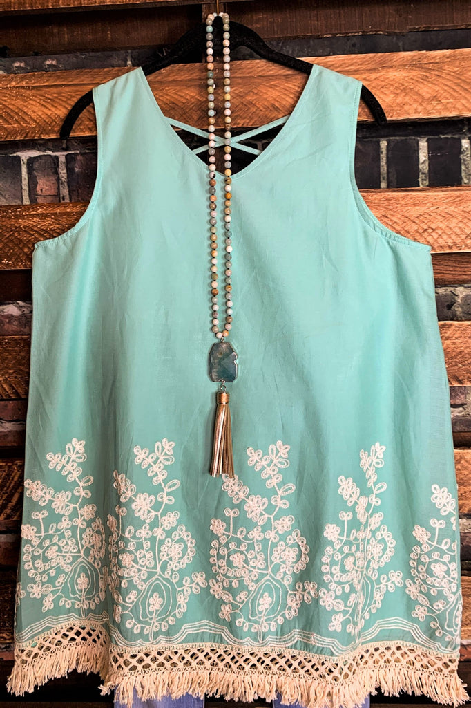 MINT EMBROIDERED TOP------sale