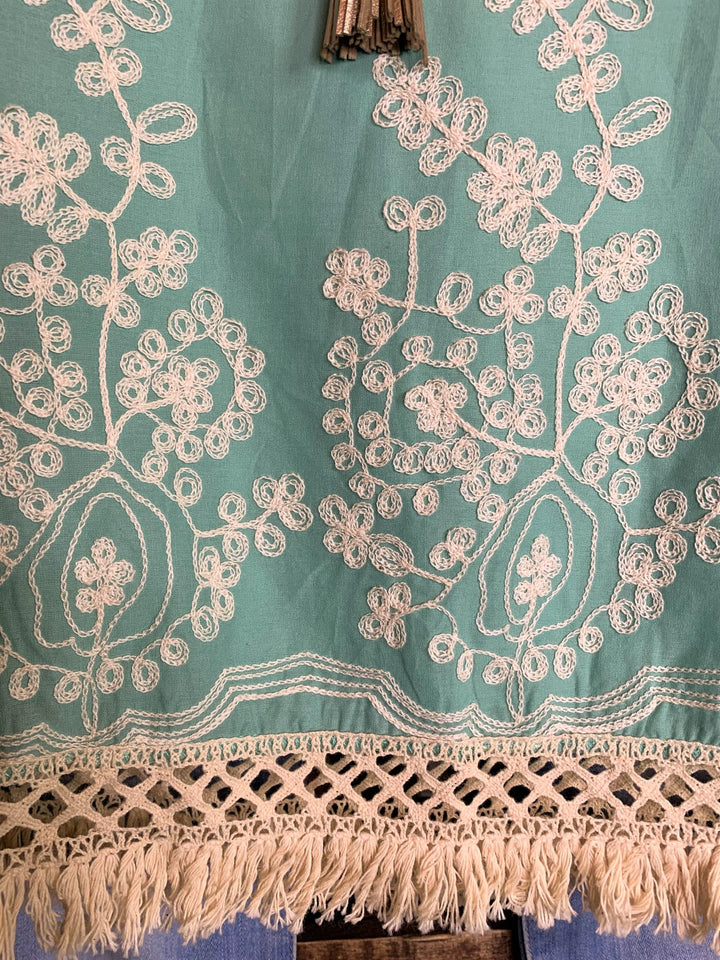 MINT EMBROIDERED TOP------sale