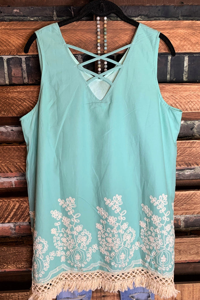 MINT EMBROIDERED TOP------sale