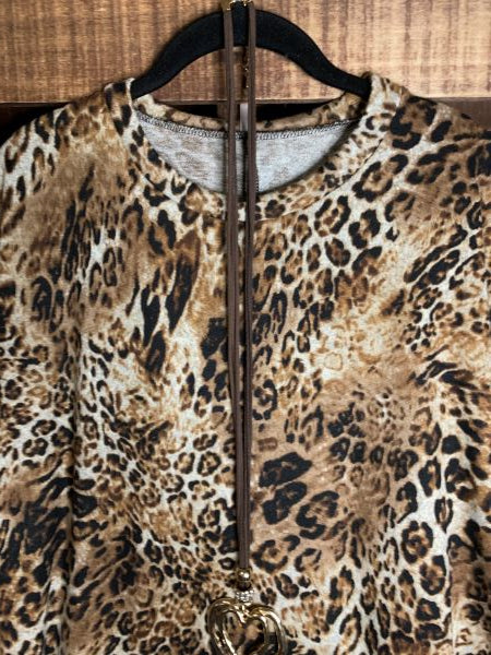 FOR YOUR LOVE ONLY RUFFLE SLEEVE SWEATER TUNIC IN LEOPARD------------sale