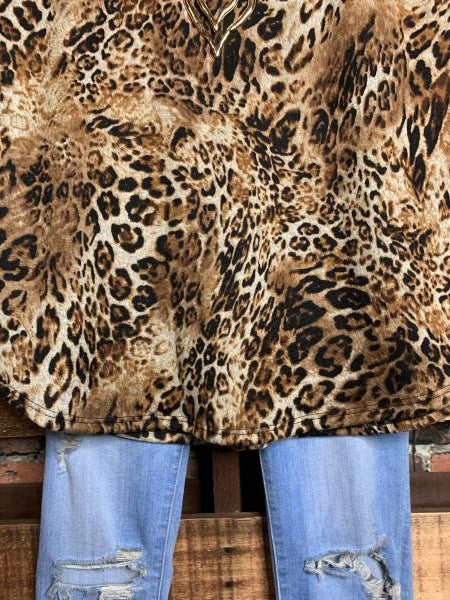 FOR YOUR LOVE ONLY RUFFLE SLEEVE SWEATER TUNIC IN LEOPARD------------sale